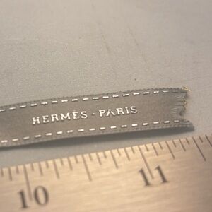 Hermès Paris Ribbon - Hermes Branded Silver & White Packaging - 11.5 Inches